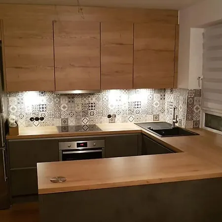 شقة Reihenhaus Mit Viel Platz هانوفر