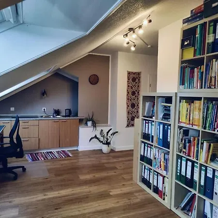아파트 Reihenhaus Mit Viel Platz